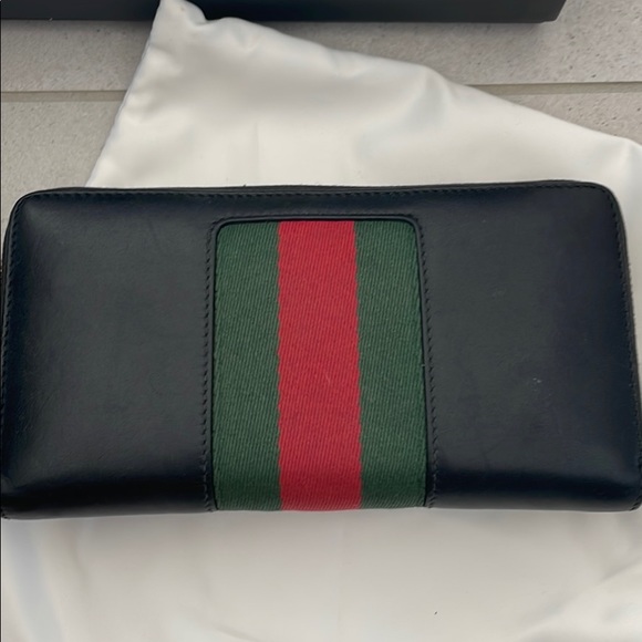 Women’s Gucci wallet - Picture 6 of 6